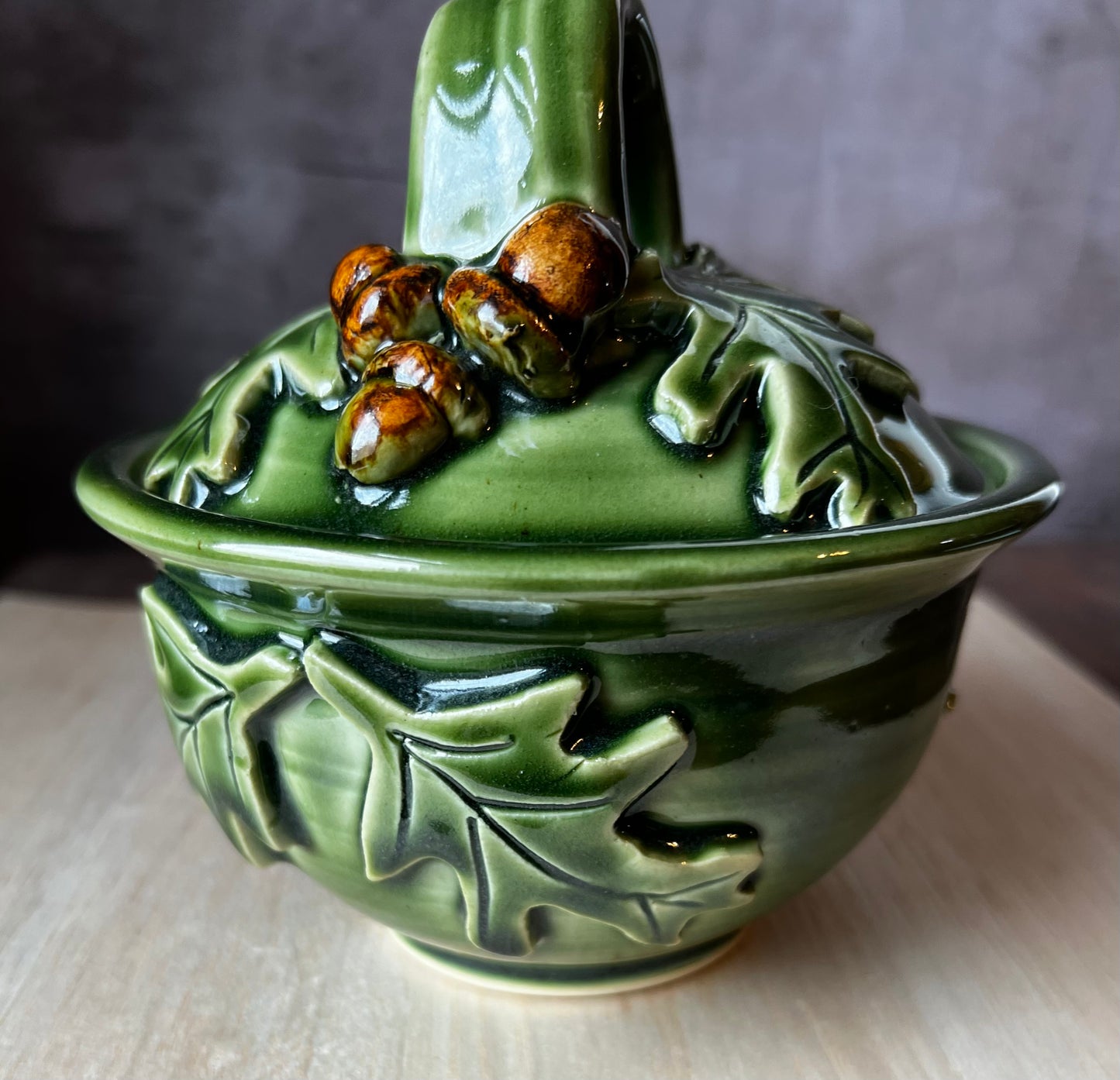 Lidded bowl, oak leaves