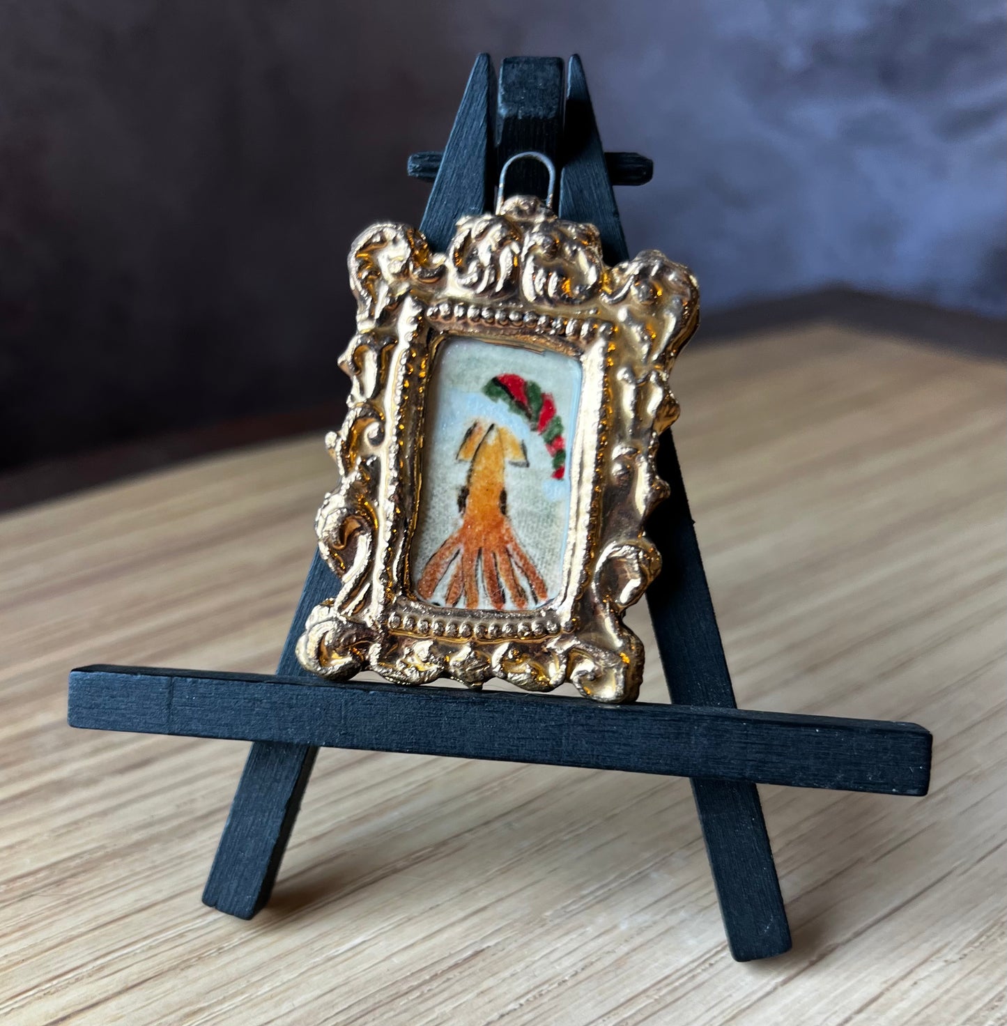 Merry Squidmas pendant