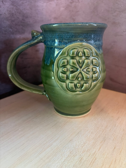 Celtic Fourfold Knot Mug – Handmade Stoneware