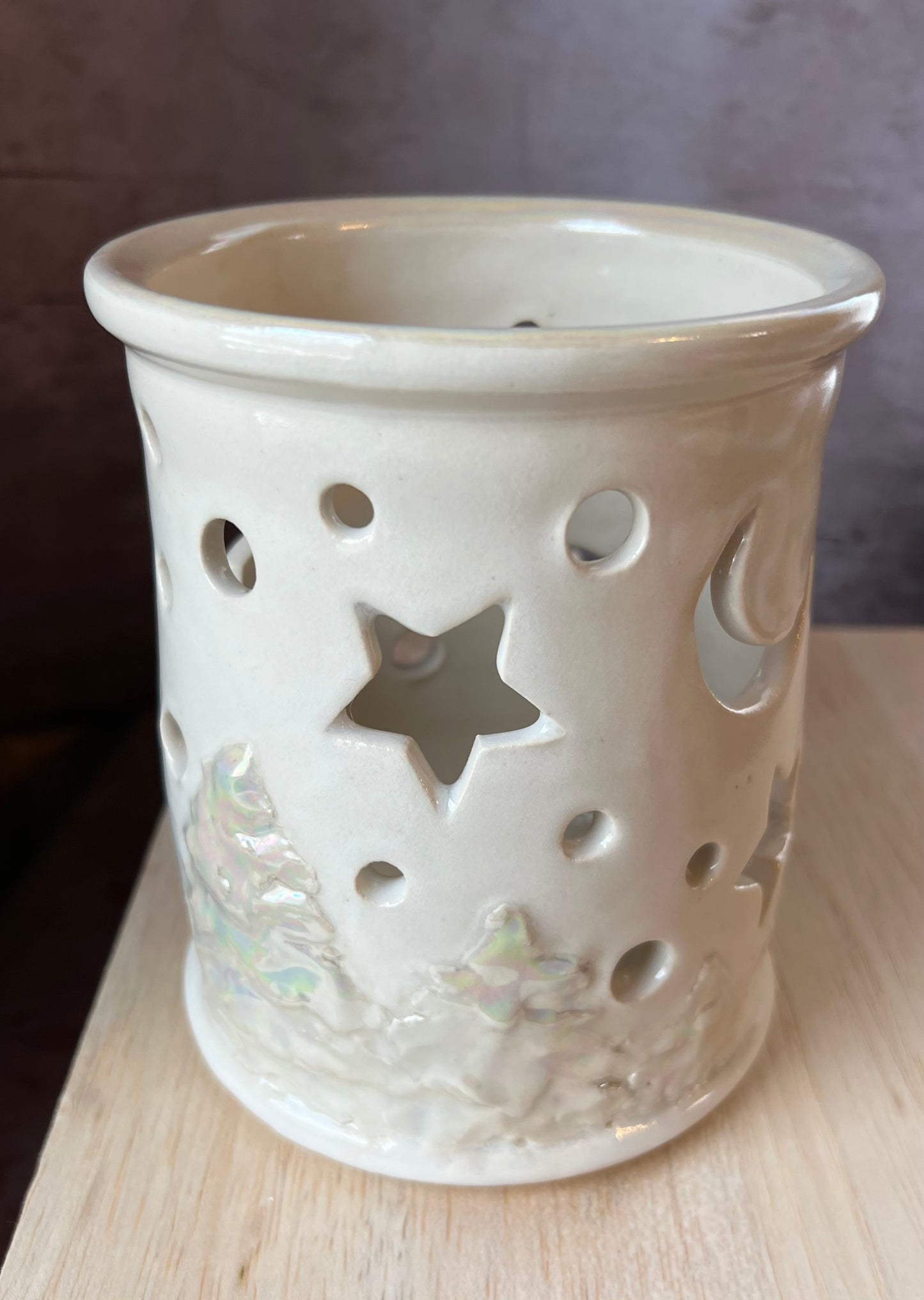 Ivory & Pearl Snowy Night Lantern