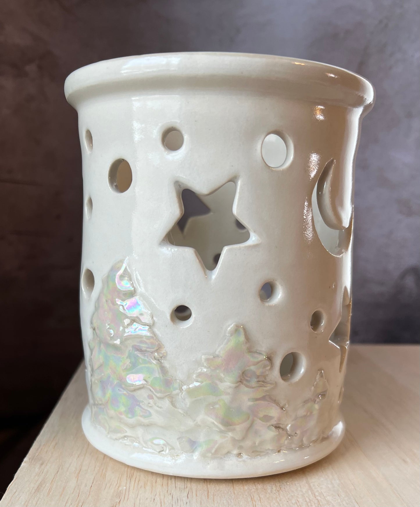 Ivory & Pearl Snowy Night Lantern
