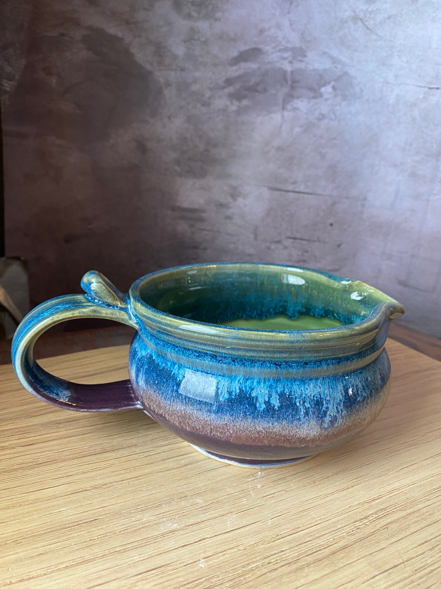 Sauce Boat Spouted Bowl