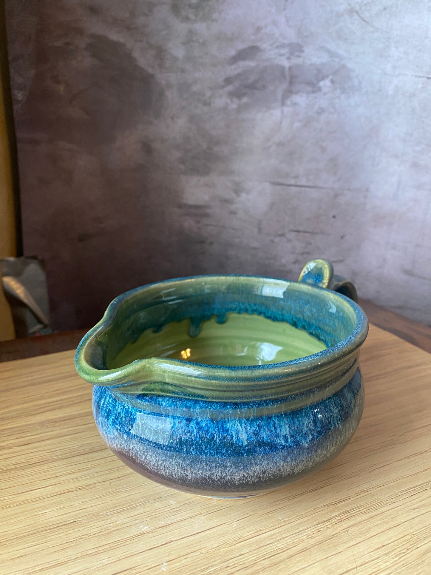 Sauce Boat Spouted Bowl