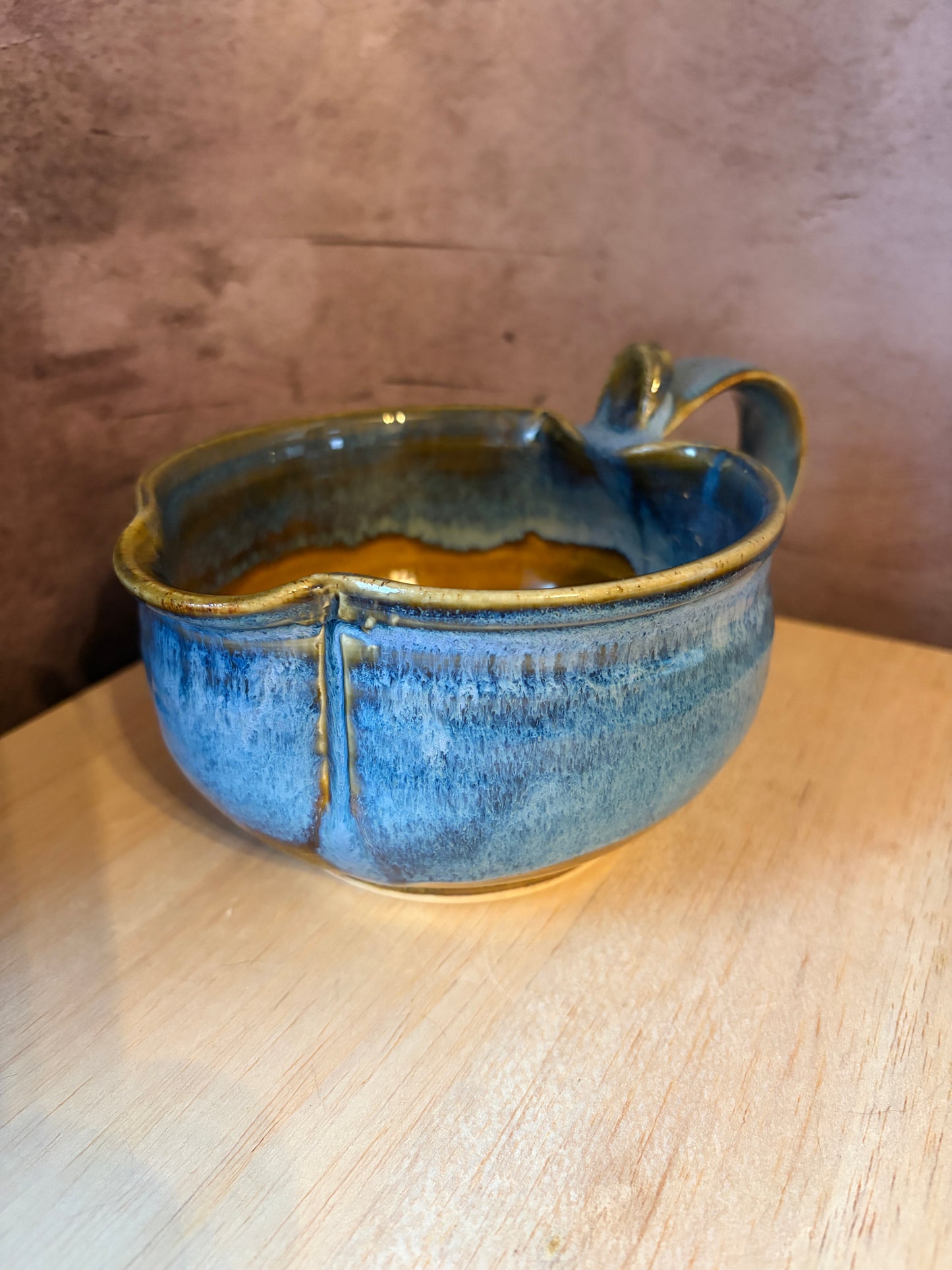 Sauce Boat Spouted Bowl