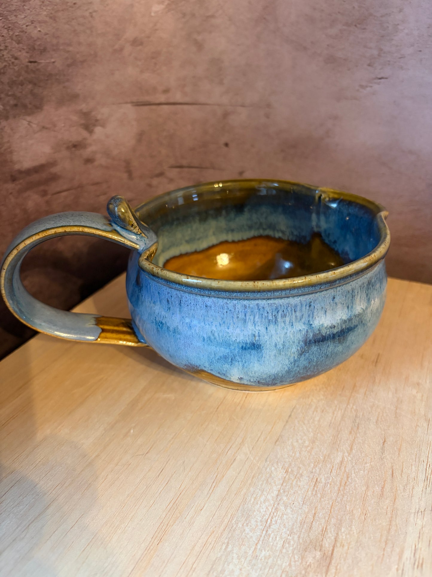 Sauce Boat Spouted Bowl
