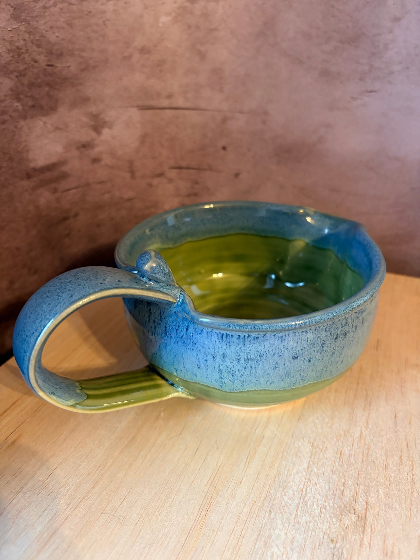Sauce Boat Spouted Bowl